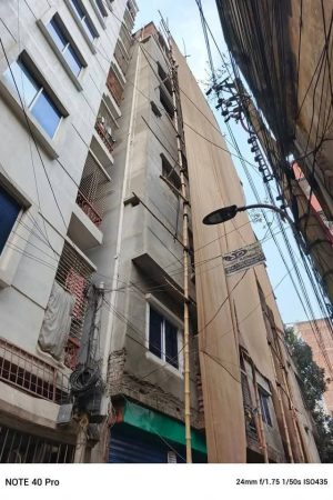 1300 SQF Flat Sale at Gandaria Project